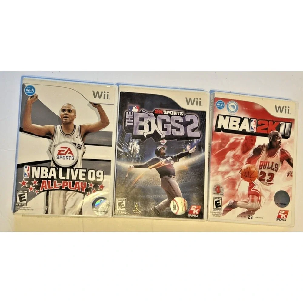 Nintendo Wii Game Lot NBA Live 09 NBa2K11 MLB 2K The Bigs‎ Lot Of 3 Videogames